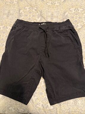 Black Drawstring Men’s Shorts 9” Inseam - Hollister size small